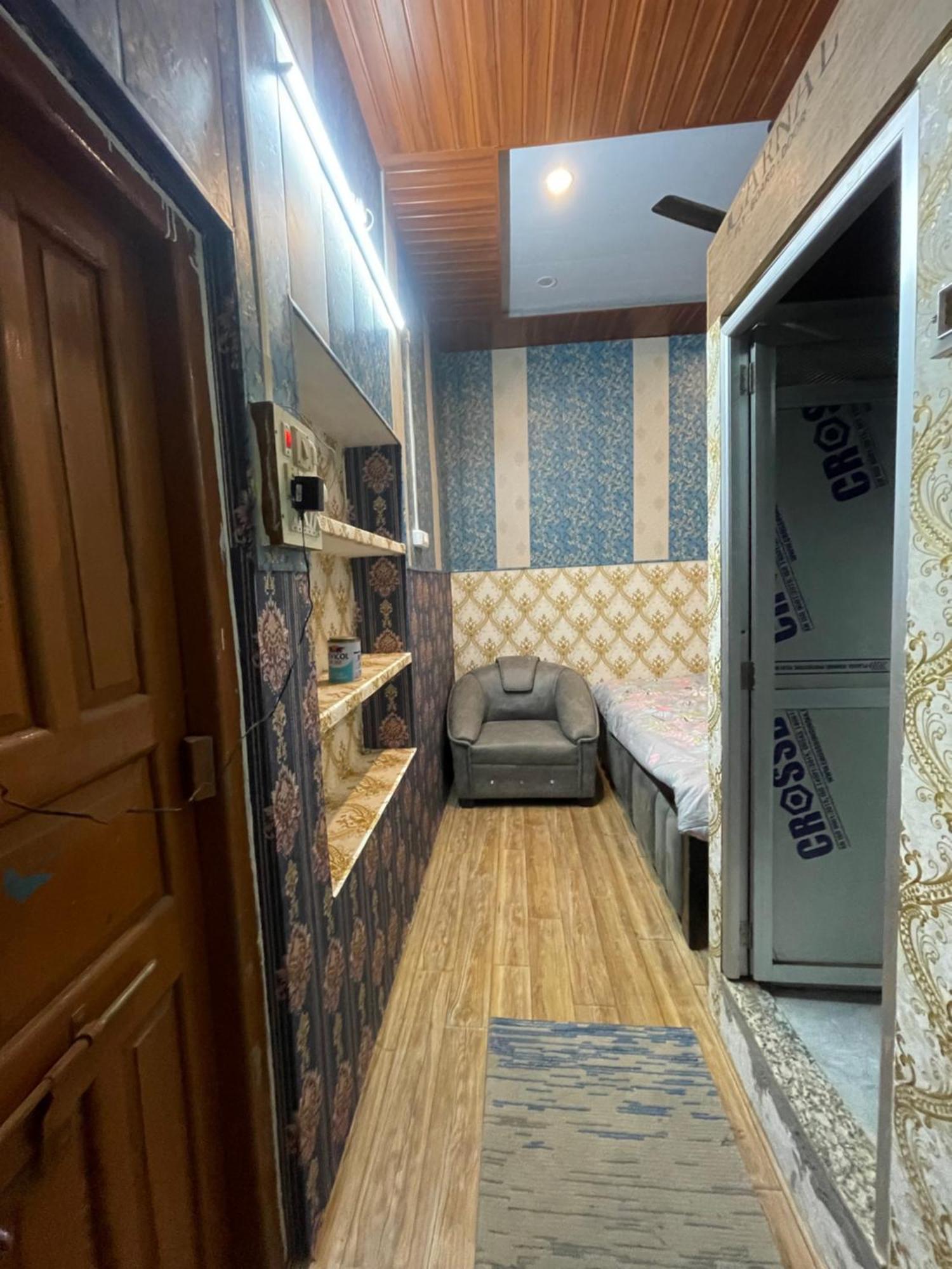 Swastik Home Stay Ravindpuri Varanasi Luaran gambar