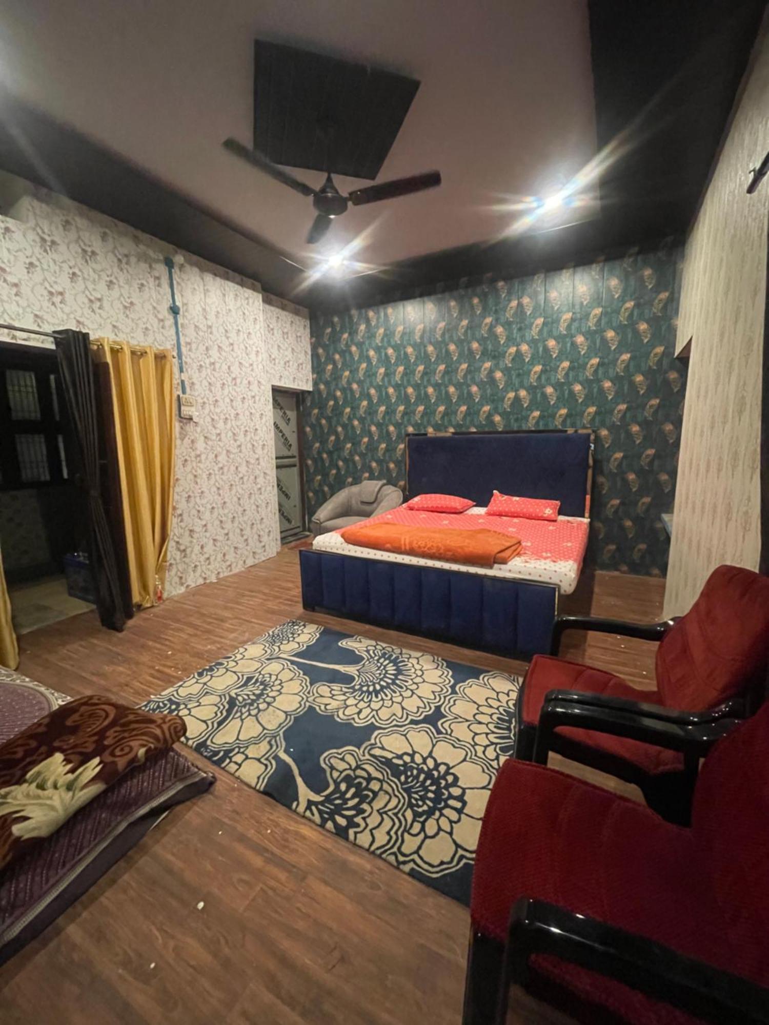 Swastik Home Stay Ravindpuri Varanasi Luaran gambar
